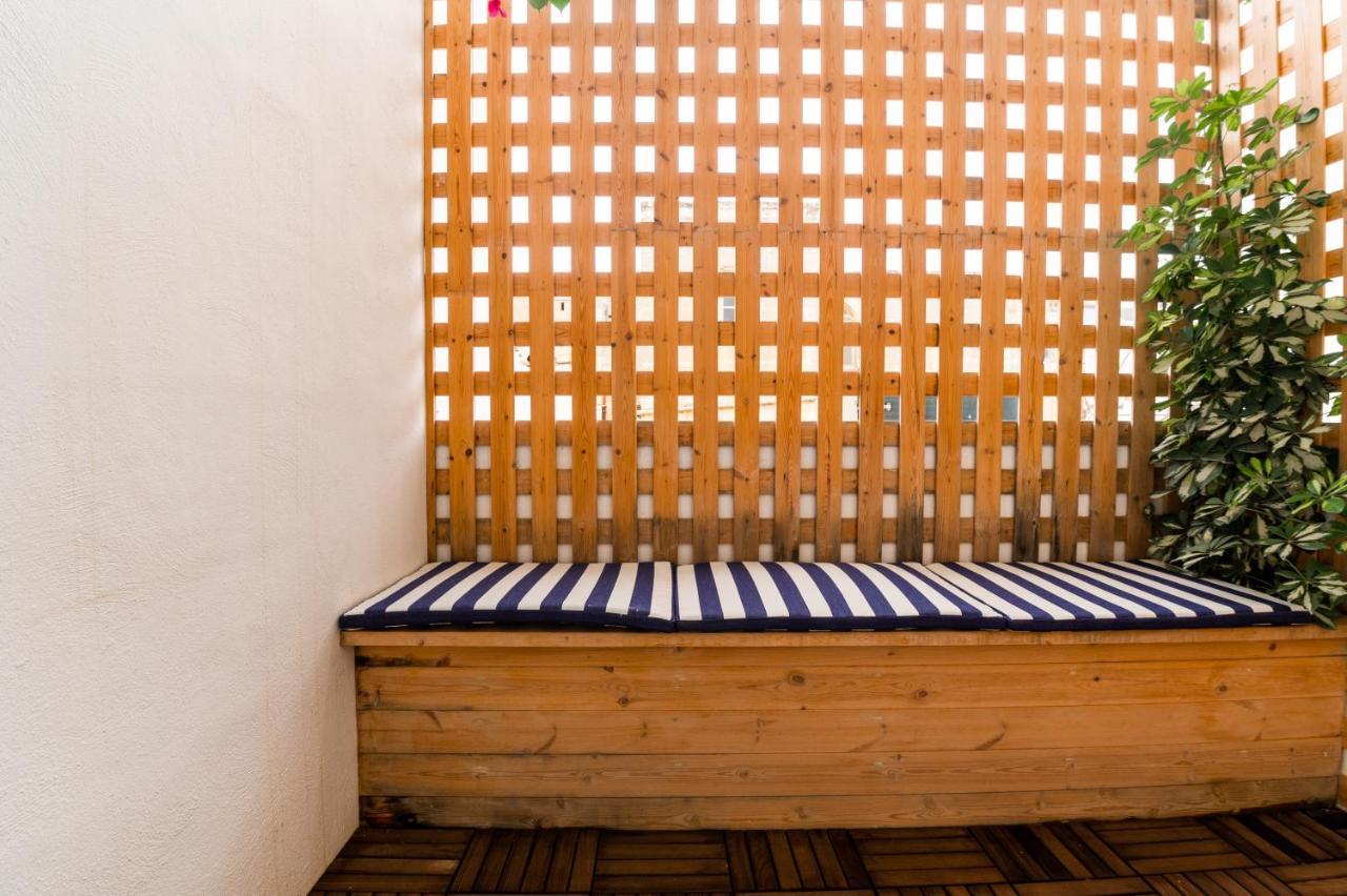 Monreal Boutique Townhouse - R024Rm3 Otel Paola Dış mekan fotoğraf